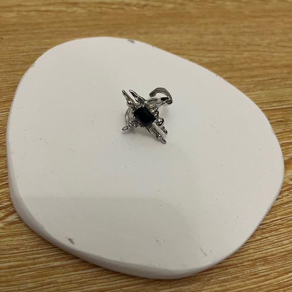 Videmus Omnia “Void Petal” 925 Silver Ring - Picture 7 of 7